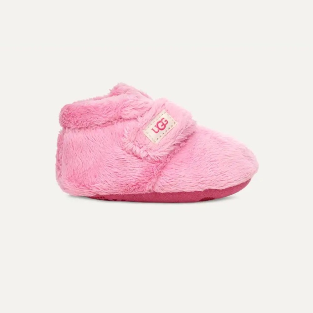 Pink uggs for baby - Picture 1 of 11